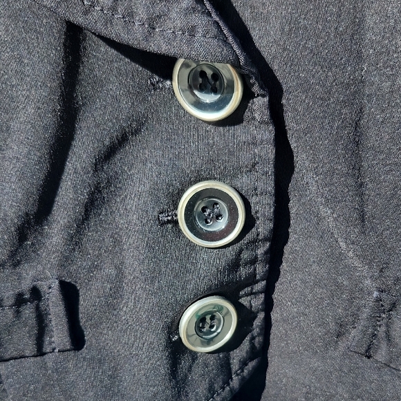 Candie's Button Front Vest - Picture 4 of 9